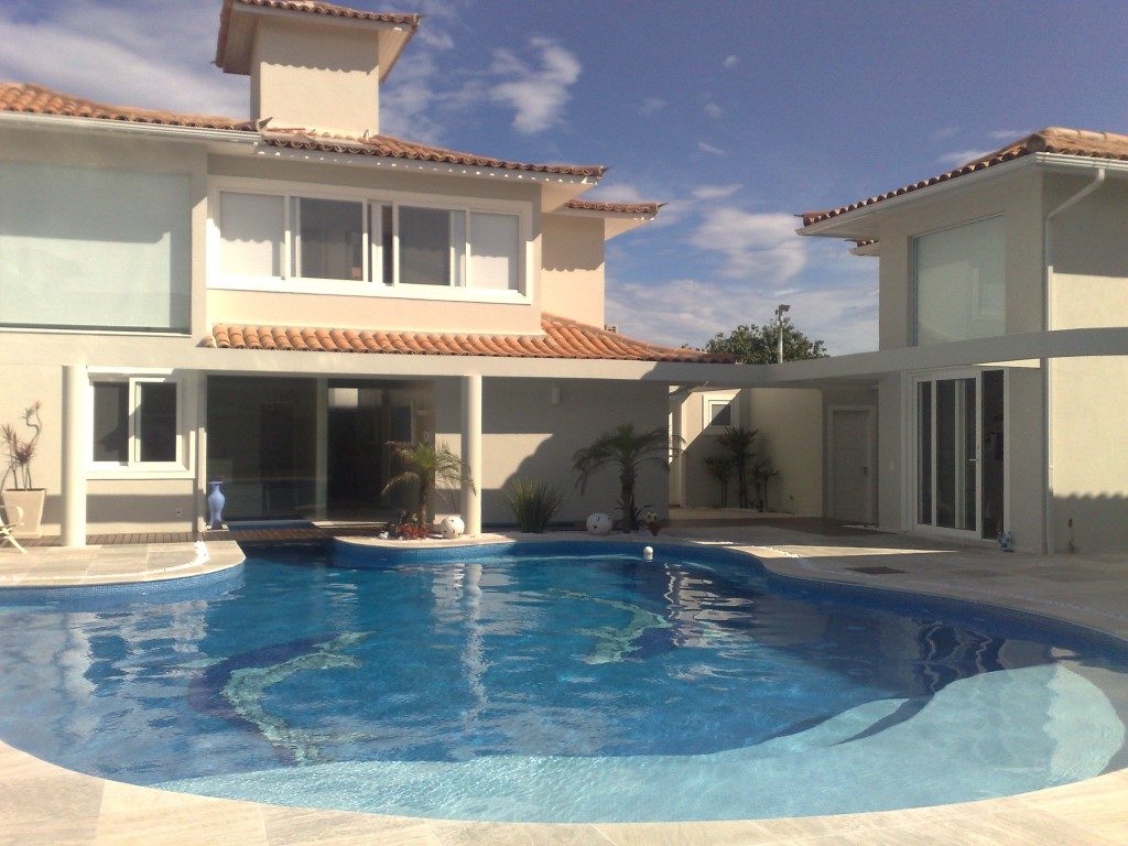 luxury property manguinhos