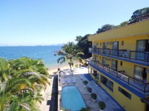 Beachfront Pousada Angra